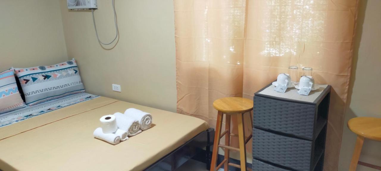 Havenly Guesthouse And Body Massage Spa Moalboal Esterno foto